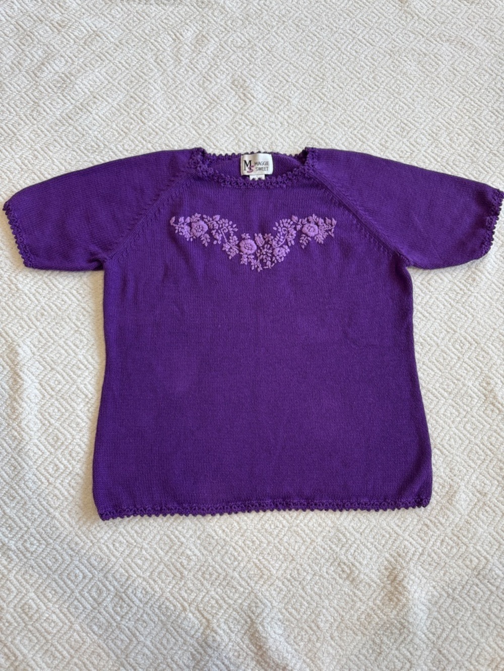 Maggie Sweet Vintage-Inspired Purple Embroidered Short-Sleeve Knit Top Sz L